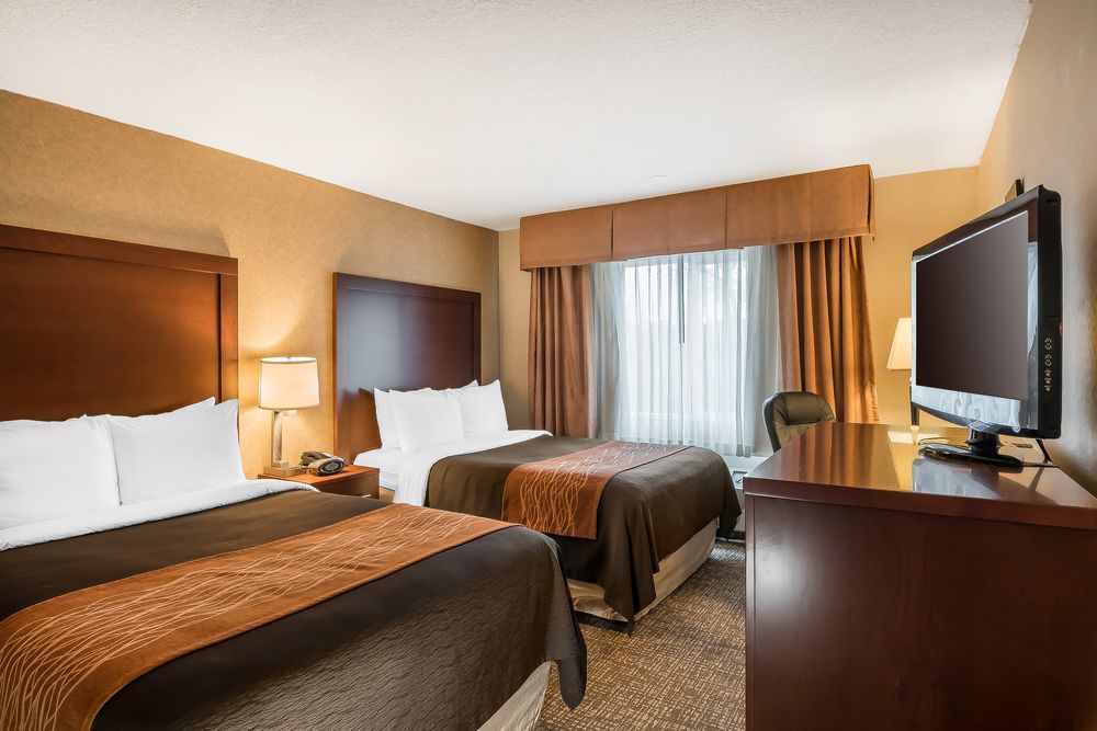Comfort Inn & Suites Vancouver Downtown City Center Exterior photo